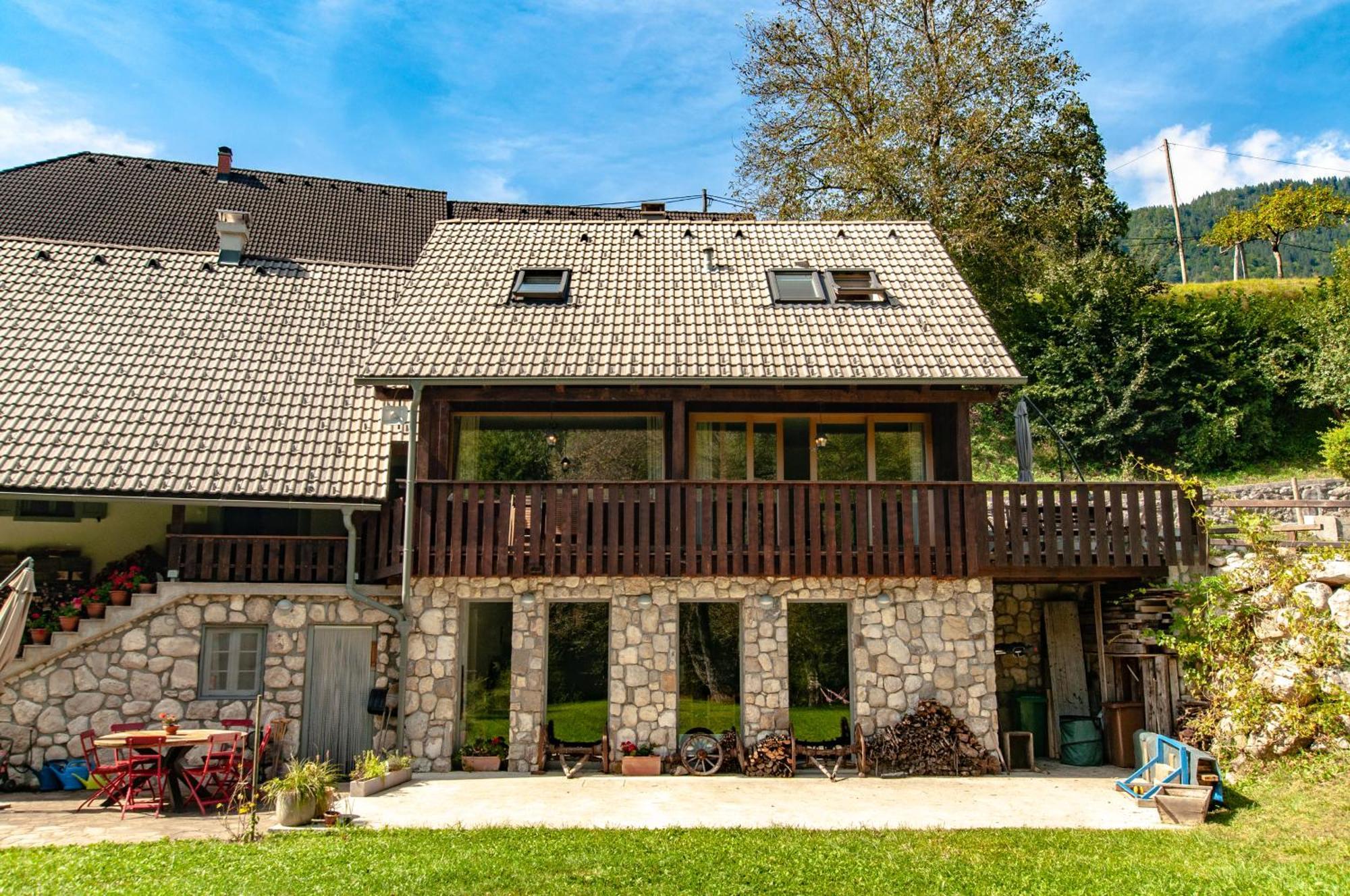 Bohinj Barn Apartment Bagian luar foto